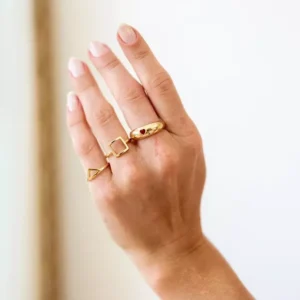 Anel Minimalista Tereza