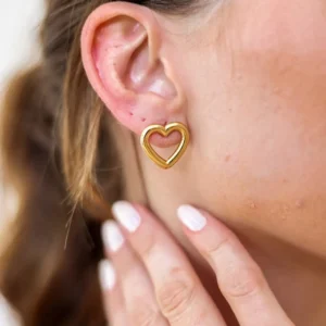 Brinco de Coração Vazado Liv